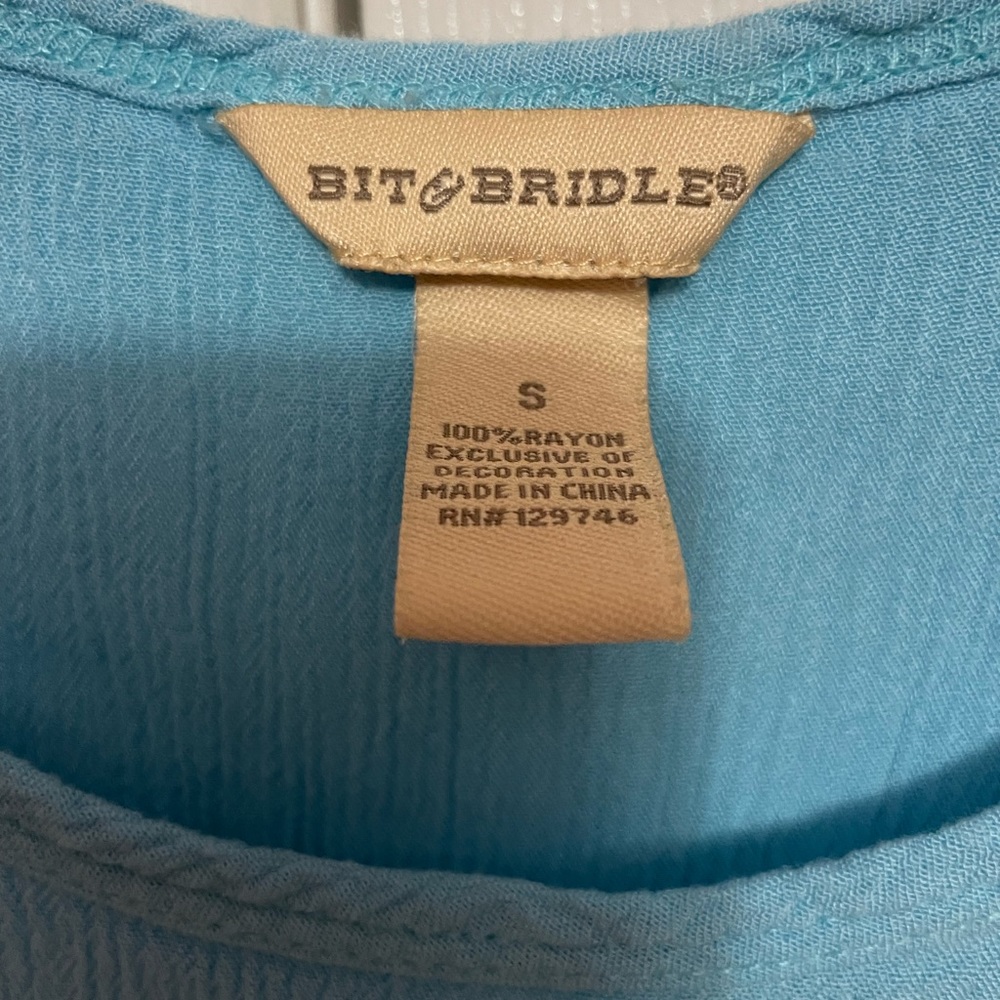 Blue tank - Picture 2 of 2